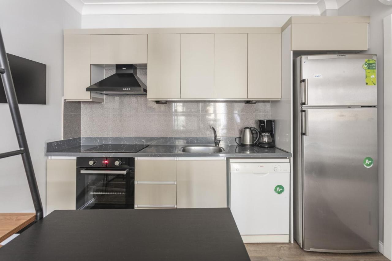 Central And Refreshing Flat In Beyoglu Leilighet Istanbul Eksteriør bilde